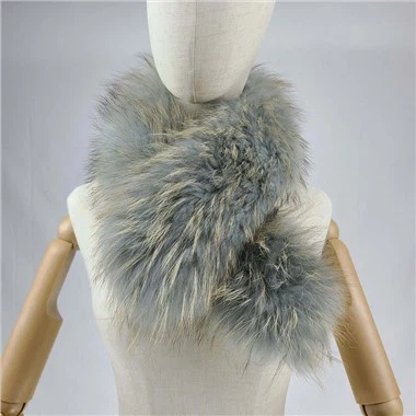 Pesukarhu turkis kaulus