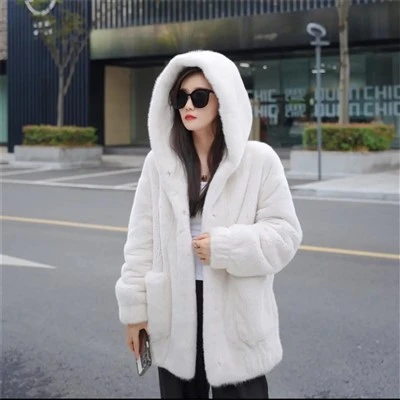 Naisten Mink Bomber -takki